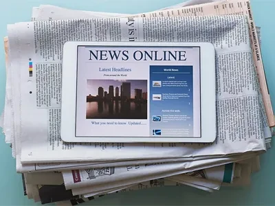 Litlir umferðarlöggur í endurskinsfötum